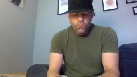Snapshot of taylors2822 chatting on 12, 5, 2026 taylors2822 online show from 12, 5, 2026