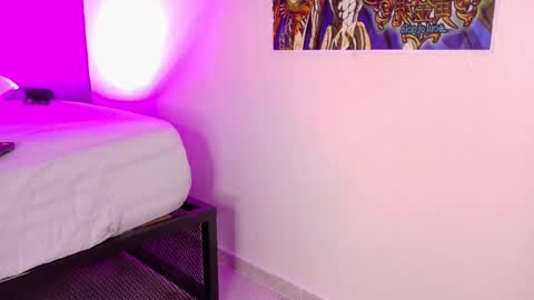 TAYLOR  online show from 21, 12, 2025