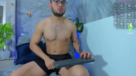 TAYLOR AND TAYLER online show from 12, 1, 2026