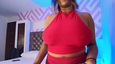 Snapshot of tayrasiny chatting on 18, 3, 2026 Tayra horny for you online show from 18, 3, 2026