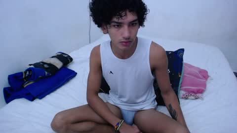 Snapshot of tayronx33 chatting on 30, 12, 2024 Tayron online show from 30, 12, 2024