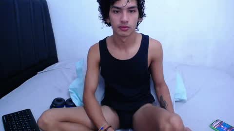 Snapshot of tayronx33 chatting on 16, 1, 2025 Tayron online show from 16, 1, 2025