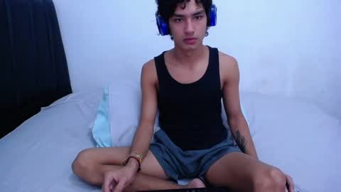 Snapshot of tayronx33 chatting on 17, 1, 2025 Tayron online show from 17, 1, 2025