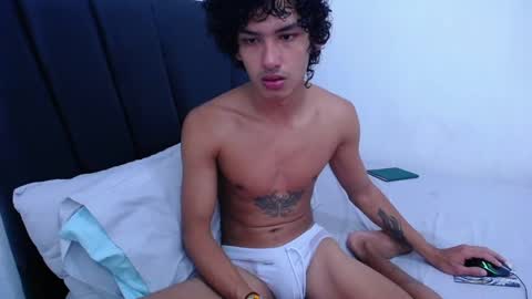 Snapshot of tayronx33 chatting on 26, 1, 2025 Tayron online show from 26, 1, 2025