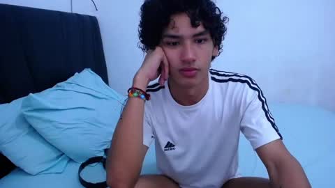 Snapshot of tayronx33 chatting on 29, 1, 2025 Tayron online show from 29, 1, 2025