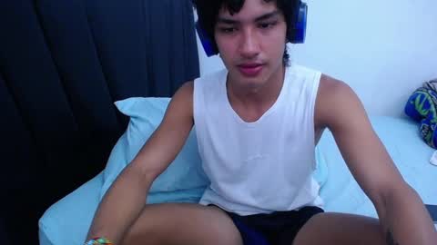 Snapshot of tayronx33 chatting on 1, 2, 2025 Tayron online show from 1, 2, 2025