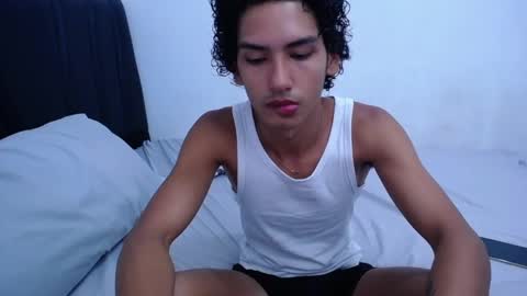 Snapshot of tayronx33 chatting on 16, 2, 2025 Tayron online show from 16, 2, 2025