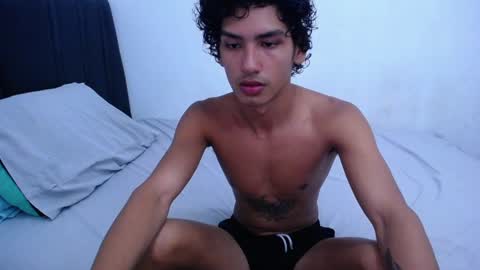 Snapshot of tayronx33 chatting on 17, 2, 2025 Tayron online show from 17, 2, 2025