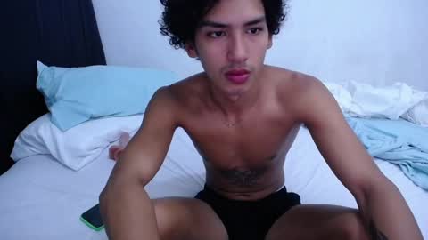 Snapshot of tayronx33 chatting on 23, 2, 2025 Tayron online show from 23, 2, 2025