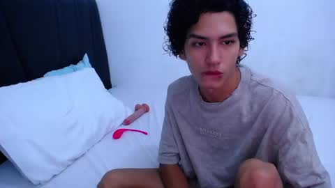 Snapshot of tayronx33 chatting on 25, 2, 2025 Tayron online show from 25, 2, 2025