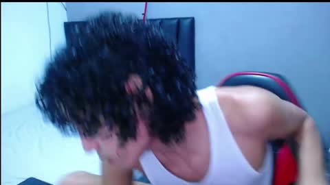 Snapshot of tayronx33 chatting on 16, 10, 2025 Tayron online show from 16, 10, 2025