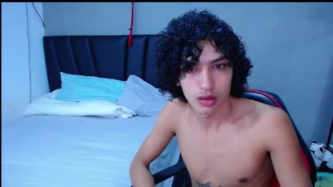 Snapshot of tayronx33 chatting on 6, 11, 2025 Tayron online show from 6, 11, 2025