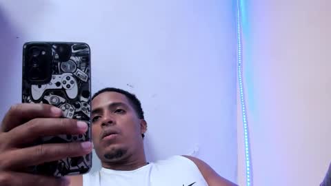 Snapshot of taysonysasha chatting on 11, 2, 2026 ask for cum online show from 11, 2, 2026