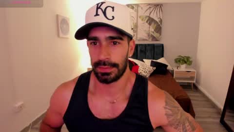 Snapshot of tbastian chatting on 4, 5, 2026 BASTIAN online show from 4, 5, 2026