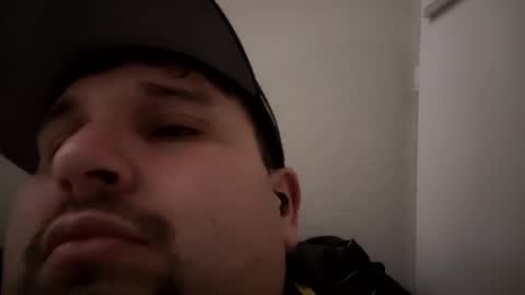 Snapshot of tboy833 chatting on 19, 2, 2025 Luis online show from 19, 2, 2025