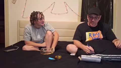 Snapshot of tboy_cumdumpster chatting on 2, 12, 2024 Trans boy creampie 4 older online show from 2, 12, 2024