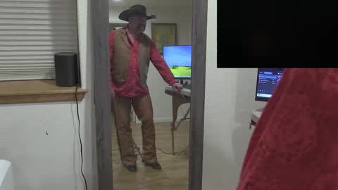 Snapshot of tc_fireman chatting on 9, 10, 2025 tc_fireman online show from 9, 10, 2025