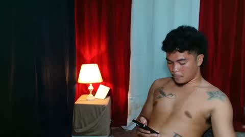 teahyun_yeongsu online show from 19, 11, 2025