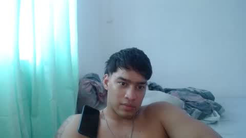 Snapshot of team23hot0 chatting on 28, 12, 2024 team23hot0 online show from 28, 12, 2024