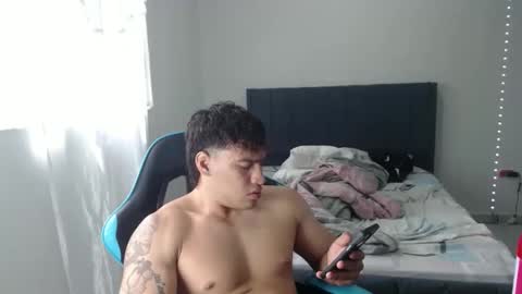 Snapshot of team23hot0 chatting on 26, 9, 2025 team23hot0 online show from 26, 9, 2025