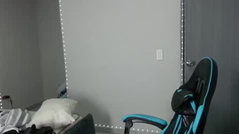 Snapshot of team23hot0 chatting on 16, 10, 2025 team23hot0 online show from 16, 10, 2025