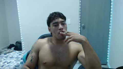 Snapshot of team23hot0 chatting on 20, 10, 2025 team23hot0 online show from 20, 10, 2025