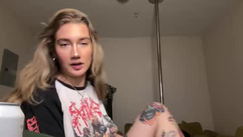 Katy online show from 22, 12, 2025