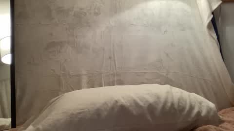 Snapshot of tease4meplz chatting on 19, 9, 2025 tease4meplz online show from 19, 9, 2025