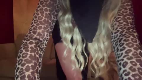 Snapshot of tease4meplz chatting on 26, 10, 2025 tease4meplz online show from 26, 10, 2025