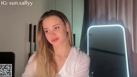 Snapshot of teasekiss chatting on 2, 5, 2026 Sally and Sandy online show from 2, 5, 2026