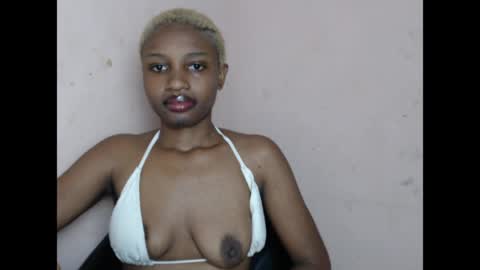 Snapshot of teasexkitty chatting on 31, 5, 2026 teasexkitty online show from 31, 5, 2026