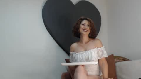 ALICIA--- online show from 7, 7, 2026