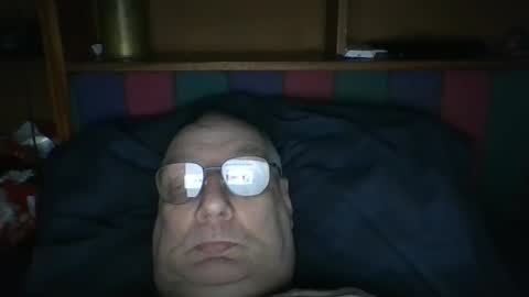 Snapshot of tebb61 chatting on 22, 4, 2026 Mark online show from 22, 4, 2026