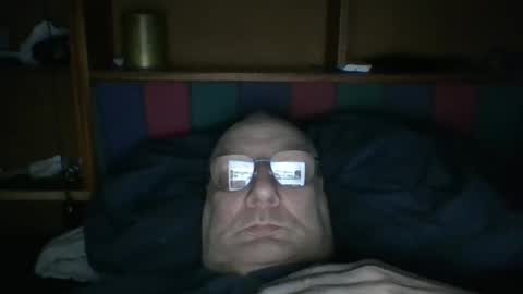 Snapshot of tebb61 chatting on 23, 4, 2026 Mark online show from 23, 4, 2026
