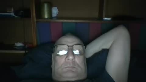 Snapshot of tebb61 chatting on 4, 5, 2026 Mark online show from 4, 5, 2026