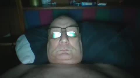 Snapshot of tebb61 chatting on 31, 5, 2026 Mark online show from 31, 5, 2026