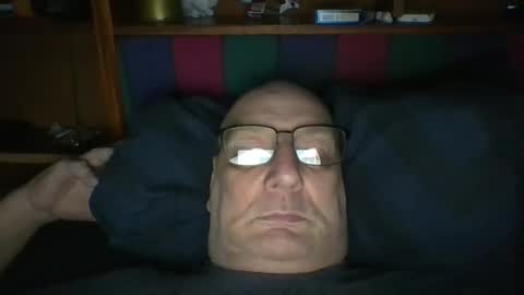 Snapshot of tebb61 chatting on 4, 6, 2026 Mark online show from 4, 6, 2026