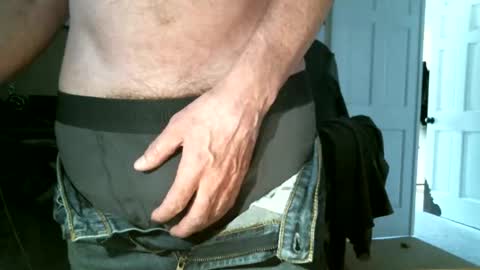 Snapshot of techloot chatting on 1, 2, 2025 techloot online show from 1, 2, 2025