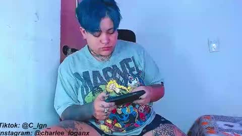 Snapshot of techno_420 chatting on 31, 12, 2024 Charlee He online show from 31, 12, 2024