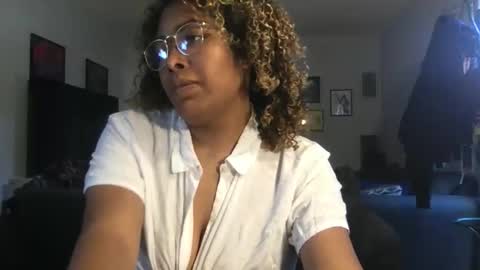 Snapshot of technogoddessxxx chatting on 15, 1, 2026 technogoddessxxx online show from 15, 1, 2026