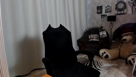 Teddy online show from 15, 1, 2025