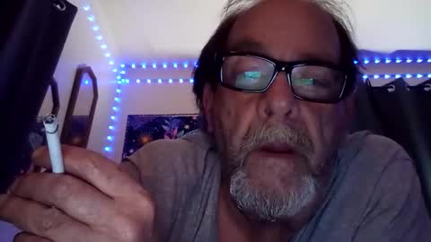Snapshot of tedestep2 chatting on 25, 3, 2026 tedestep2 online show from 25, 3, 2026