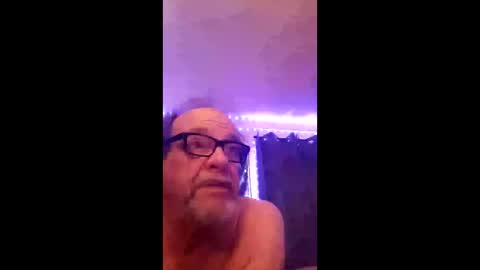 Snapshot of tedestep2 chatting on 4, 4, 2026 tedestep2 online show from 4, 4, 2026