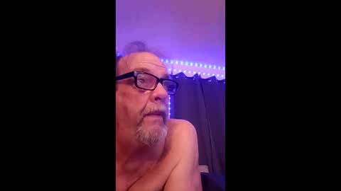Snapshot of tedestep2 chatting on 8, 4, 2026 tedestep2 online show from 8, 4, 2026