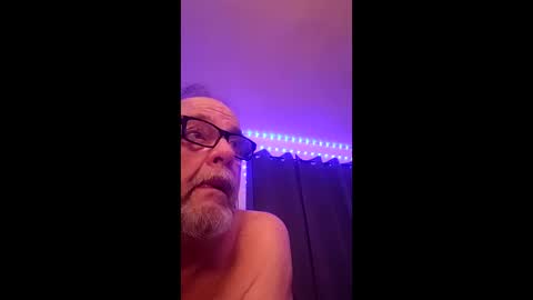 Snapshot of tedestep2 chatting on 12, 4, 2026 tedestep2 online show from 12, 4, 2026