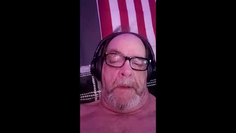 Snapshot of tedestep2 chatting on 12, 4, 2026 tedestep2 online show from 12, 4, 2026