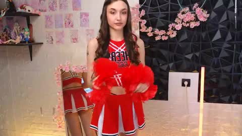 Alice and Cassie online show from 3, 5, 2026