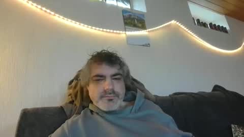 Snapshot of teeforyou chatting on 1, 3, 2026 Peter online show from 1, 3, 2026