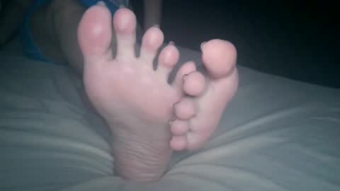 Viv West online show from 25, 11, 2025