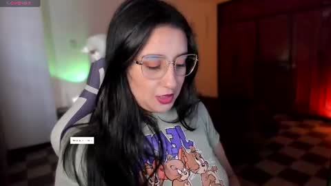 Snapshot of tellme_maddie chatting on 5, 7, 2026 Maddie online show from 5, 7, 2026